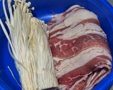 Foto langkah ke 1 dari resep Enoki Beef Roll.