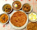 A picture of step 3 of Achari piyaz.