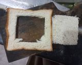 Foto langkah ke 2 dari resep Roti Tawar Telur Tomat.