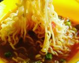 A picture of step 11 of Veg maggi.