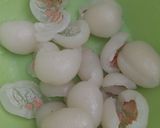Foto langkah ke 1 dari resep Asinan Rambutan.