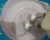 Foto langkah ke 4 dari resep Bolu Kukus Ubi Ungu Santan.