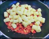 Foto del passaggio 8 della ricetta Gnocchi di Patate con Ragù di Coniglio Gluten Free