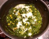 A picture of step 6 of Garlicky Spinach Mushroom.