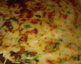 A picture of step 7 of Egg veggie paratha.