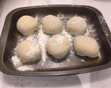 A picture of step 5 of Manoushe.