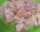 Foto langkah ke 1 dari resep Semur ayam jamur kancing(Ala hainanese).