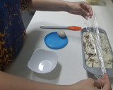 A picture of step 7 of Leopard print Bread.
