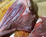 صورة لخطوة 1 من وصفة موزات ضأن مع البطاطس في الفرن🐏🥔🥩🍛
