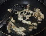A picture of step 3 of Schezwan noodles.