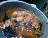 A picture of step 4 of Fish pepper soup.