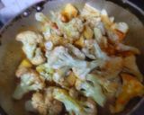 A picture of step 4 of Malai Gobhi.