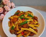 Foto langkah ke 3 dari resep Oseng Kikil cabe hijau.