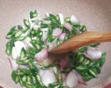 Foto langkah ke 4 dari resep Oseng Tempe Ampela Cabai Hijau.