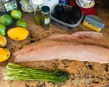 Foto del paso 2 de la receta: Tártara de Salmón al Mango con chicharrón de Salmón