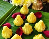 A picture of step 4 of Apricot kesar modak.