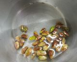 A picture of step 1 of Pistachio's kulfi.