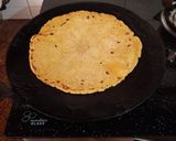 A picture of step 3 of Makki Ki Roti.