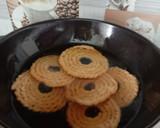 புழுங்கல் அரிசி கை சுத்து முறுக்கு. (Pulunkal arisi kai murukku recipe in tamil) ரெசிபி ஸ்டேப் 4 புகைப்படம்