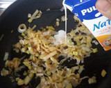 Foto del paso 4 de la receta: Filetes de pavo a la pimienta verde