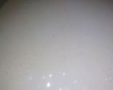 A picture of step 2 of Uttapam.