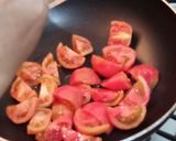 A picture of step 1 of Pizza Sauce.