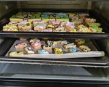 Foto langkah ke 10 dari resep Fancy Cookies with Royal Icing.