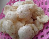 Foto langkah ke 4 dari resep Kerupuk nasi 🍚.