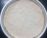 Hình bước làm 2 của món Pizza Xúc Xích Cho Bé