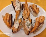Foto del paso 4 de la receta: Salmón grillado sobre pan casero