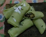 Foto langkah ke 5 dari resep Dadar gulung pisang coklat.