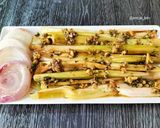Foto del paso 7 de la receta: Puerros asados con vinagreta de nueces