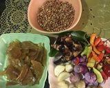 Foto langkah ke 1 dari resep Krecek telur bumbu pedas.
