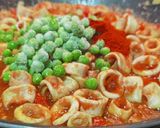 Foto del paso 4 de la receta: Arroz con calamares y langostinos