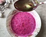 Foto langkah ke 3 dari resep Pancake OAT Buah Naga.