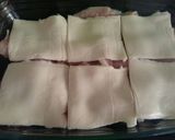 Foto del paso 3 de la receta: Pastel de pollo, jamón serrano, calabacín y quesos ✌