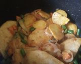 A picture of step 3 of Stir Fry Potato and Yam.