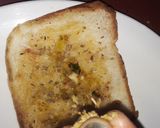গার্লিক টোস্ট(Garlic toast recipe in Bengali) রেসিপির ধাপ 4 ছবি
