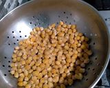 Foto del paso 1 de la receta: Mostacholes con garbanzo y perejil ¡!(