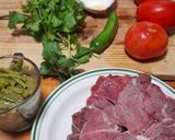 Foto del paso 1 de la receta: Bistec ranchero con nopales