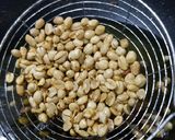 Foto langkah ke 4 dari resep Kacang Goreng Bawang.