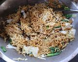 Foto langkah ke 9 dari resep Mie Biasa, Jadi Luar Biasa | Mie Goreng Bumbu Racik.