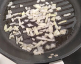 Foto del paso 2 de la receta: Pan casero relleno de tortilla de vegetales