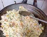 Foto langkah ke 6 dari resep Hongkong Fried Rice.