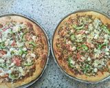 صورة لخطوة 8 من وصفة بيتزا لحم بعجينه مميزه 🍕