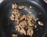 ઇન્સ્ટન્ટ ચોકલેટી અખરોટ ફજ (Instant Chocolaty Walnut Fudge Recipe In Gujarati) રેસીપી સ્ટેપ1ફોટો