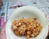 चाशनी गुजिया परतों वाली नमक पारे (chasni gujiya parato wali namak pare recipe in Hindi) रेसिपी चरण 4 फोटो