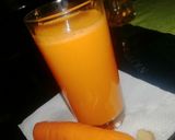 A picture of step 2 of Immunity boosting carrot ginger juice.