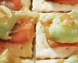 Foto del paso 8 de la receta: Crackers de Salmón Ahumado con Crema de Aguacate