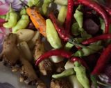 Foto langkah ke 2 dari resep Bebek Bumbu Item.